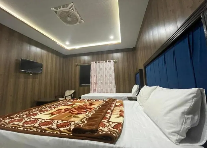 Oriole Guest House Standard Living