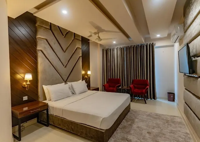 Jacuzzi hotel: Shelton Guest House